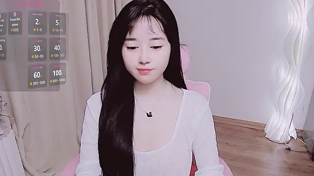 Miu-999 online show from October 24, 2025, 4:09 am