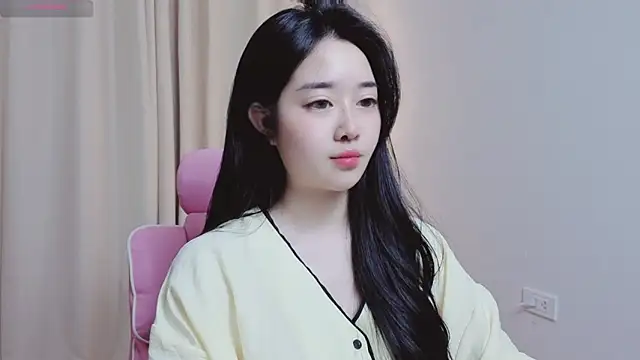 Miu-999 online show from March 2, 2026, 5:08 am