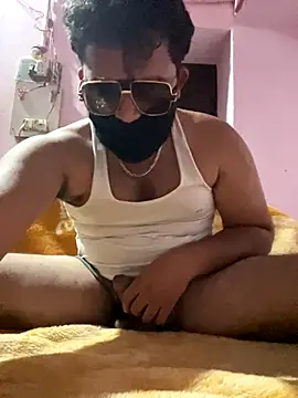 amitsharma7868 online show from November 12, 2025, 3:45 pm