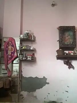 amitsharma7868 online show from February 18, 2026, 3:57 am