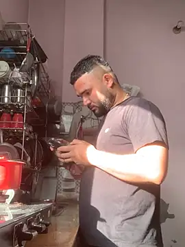 amitsharma7868 online show from March 22, 2026, 2:59 am