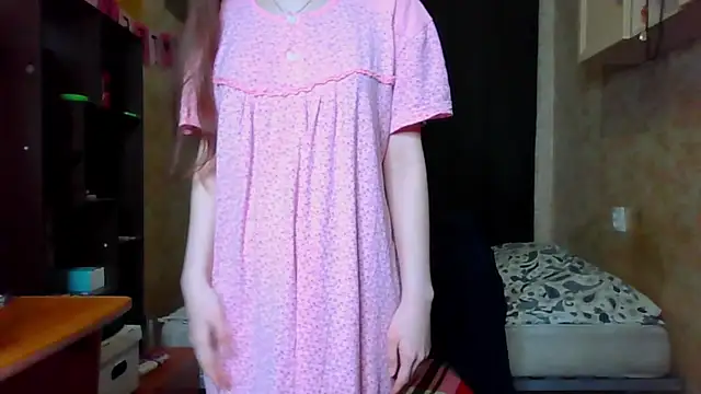 litle owl online show from October 1, 2025, 4:46 pm