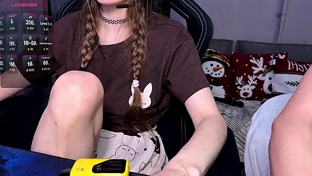 cutemilana sexwife online show from February 5, 2026, 12:54 pm