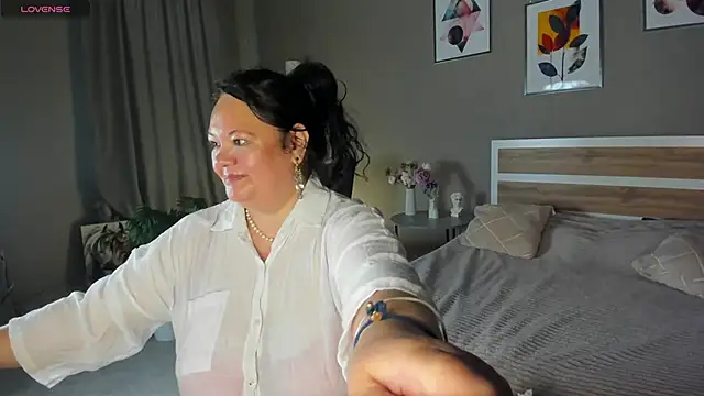 Snapshot of sandra_jackson chatting on June 7, 2026, 2:59 am sandra jackson online show from June 7, 2026, 2:59 am