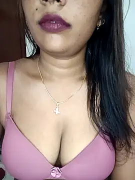 Snapshot of Tamil_kavinila chatting on May 1, 2026, 5:12 am Tamil kavinila online show from May 1, 2026, 5:12 am