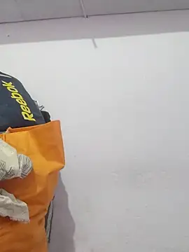 Snapshot of poojam93 chatting on October 29, 2025, 2:14 am poojam93 online show from October 29, 2025, 2:14 am