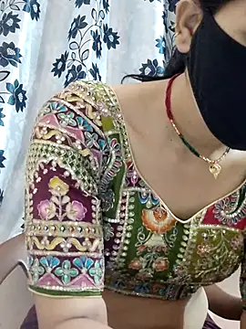 poojam93 online show from April 9, 2026, 1:49 am