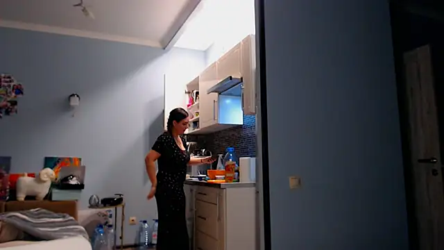 Snapshot of NikiWhite chatting on October 7, 2025, 1:03 am NikiWhite online show from October 7, 2025, 1:03 am