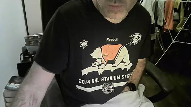 Chrisprngr online show from March 14, 2026, 9:53 pm