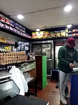 Snapshot of Catire10_ chatting on September 19, 2025, 1:01 pm Catire10 online show from September 19, 2025, 1:01 pm