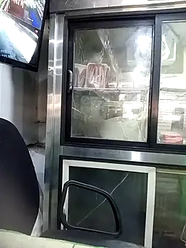 Snapshot of Catire10_ chatting on September 22, 2025, 1:35 pm Catire10 online show from September 22, 2025, 1:35 pm