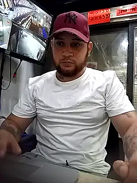 Snapshot of Catire10_ chatting on October 3, 2025, 2:14 pm Catire10 online show from October 3, 2025, 2:14 pm