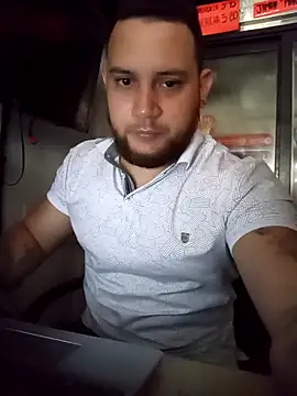 Snapshot of Catire10_ chatting on October 28, 2025, 4:09 pm Catire10 online show from October 28, 2025, 4:09 pm