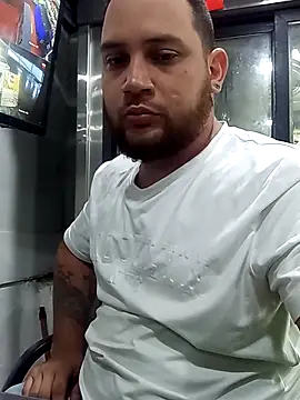 Snapshot of Catire10_ chatting on October 30, 2025, 11:27 pm Catire10 online show from October 30, 2025, 11:27 pm