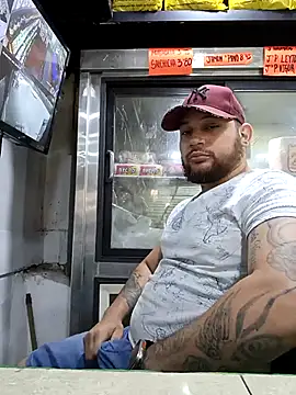 Snapshot of Catire10_ chatting on November 5, 2025, 1:33 pm Catire10 online show from November 5, 2025, 1:33 pm