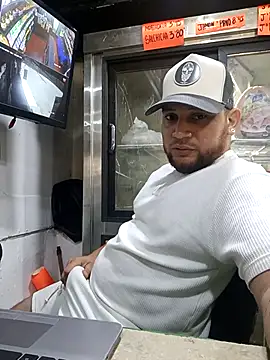 Snapshot of Catire10_ chatting on November 26, 2025, 1:56 pm Catire10 online show from November 26, 2025, 1:56 pm