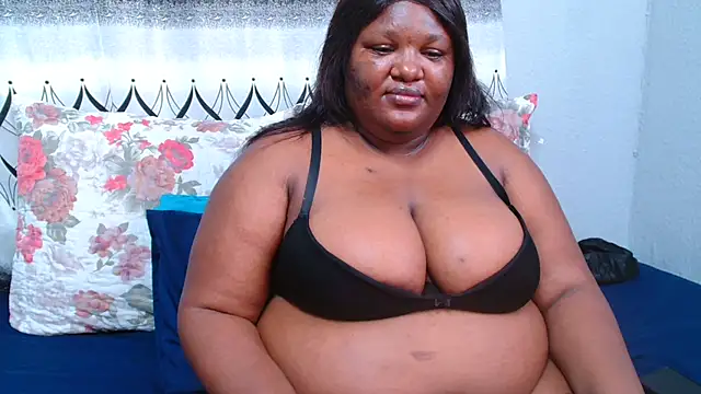 Snapshot of ChubbyBoobsxxx chatting on February 26, 2026, 6:01 am ChubbyBoobsxxx online show from February 26, 2026, 6:01 am