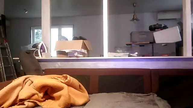 Snapshot of Bikerhot883hd chatting on October 6, 2025, 4:15 pm Bikerhot883hd online show from October 6, 2025, 4:15 pm