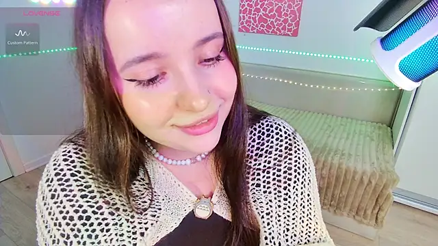 Margott Joy online show from November 6, 2025, 6:53 pm