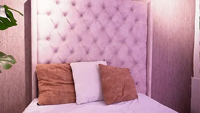 Snapshot of Aitana_Jhons chatting on January 8, 2026, 11:34 am Aitana Jhons online show from January 8, 2026, 11:34 am