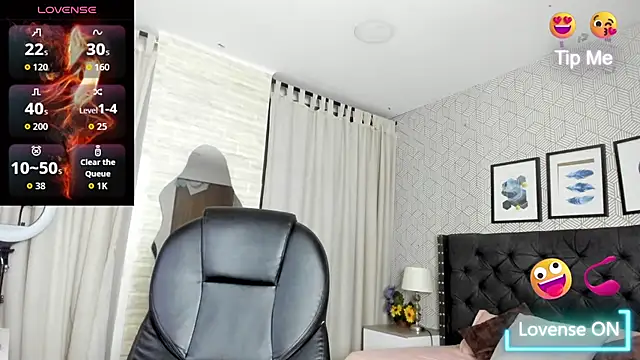 Snapshot of sweet__vanessa1 chatting on September 14, 2025, 4:44 am sweet vanessa1 online show from September 14, 2025, 4:44 am