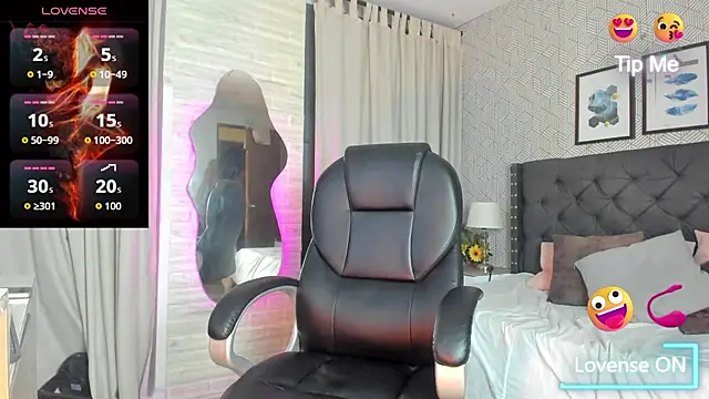 Snapshot of sweet__vanessa1 chatting on September 23, 2025, 3:31 am sweet vanessa1 online show from September 23, 2025, 3:31 am