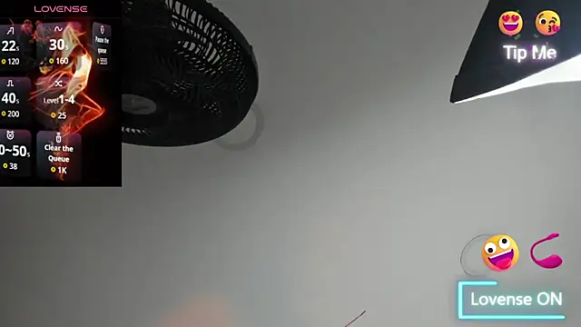 Snapshot of sweet__vanessa1 chatting on October 20, 2025, 3:51 am sweet vanessa1 online show from October 20, 2025, 3:51 am