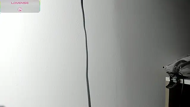 Snapshot of sweet__vanessa1 chatting on December 14, 2025, 5:02 am sweet vanessa1 online show from December 14, 2025, 5:02 am