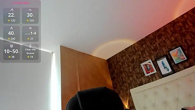 Snapshot of sweet__vanessa1 chatting on February 10, 2026, 10:14 pm sweet vanessa1 online show from February 10, 2026, 10:14 pm