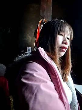 ngocngoc cute online show from November 26, 2025, 12:55 am