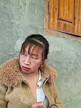 ngocngoc cute online show from March 19, 2026, 1:31 am