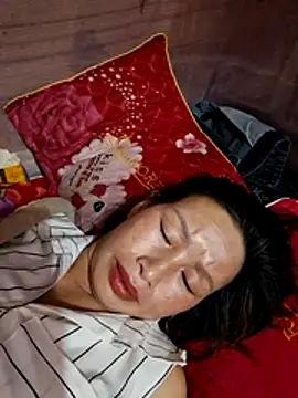 Snapshot of ngocngoc_cute chatting on April 26, 2026, 3:53 pm ngocngoc cute online show from April 26, 2026, 3:53 pm