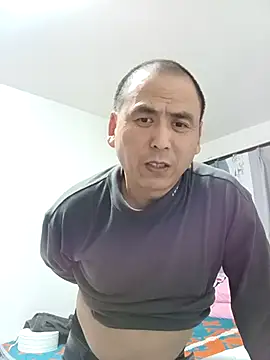 CWQ123 online show from November 23, 2025, 2:17 pm