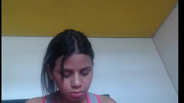 Snapshot of habdiela chatting on February 8, 2026, 5:27 pm habdiela online show from February 8, 2026, 5:27 pm