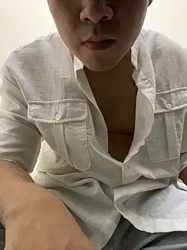 lahungdj12 online show from October 24, 2025, 12:34 pm