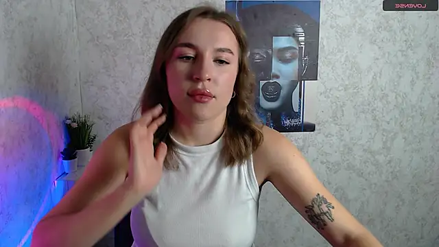 Snapshot of JuliaTopp_ chatting on October 5, 2025, 7:50 am JuliaTopp  online show from October 5, 2025, 7:50 am