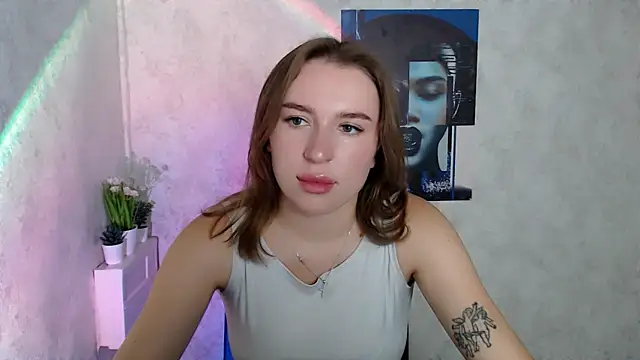 Snapshot of JuliaTopp_ chatting on October 16, 2025, 5:52 am JuliaTopp  online show from October 16, 2025, 5:52 am