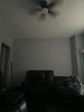 Snapshot of karminwet chatting on October 17, 2025, 10:12 pm karminwet online show from October 17, 2025, 10:12 pm