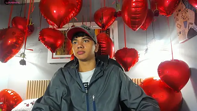 Snapshot of markbowie chatting on February 13, 2026, 12:56 pm markbowie online show from February 13, 2026, 12:56 pm