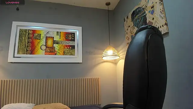 Snapshot of markbowie chatting on February 28, 2026, 1:23 pm markbowie online show from February 28, 2026, 1:23 pm