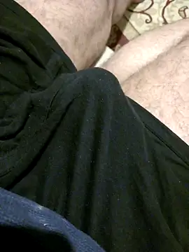 bullut06 online show from October 24, 2025, 3:36 am