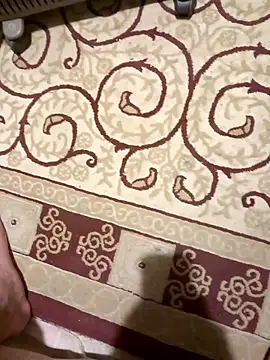 bullut06 online show from December 16, 2025, 8:25 pm