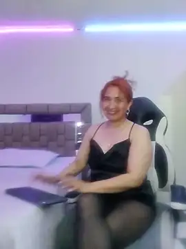 gabrielaponce11 online show from May 23, 2026, 2:17 am