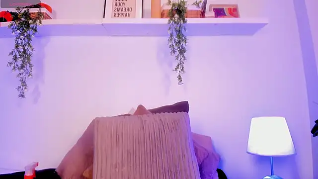 Snapshot of Vampgyal chatting on November 24, 2025, 9:03 pm Vampgyal online show from November 24, 2025, 9:03 pm