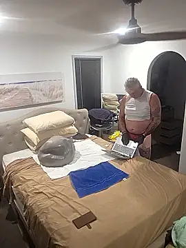 iamthepublickmasterbater online show from January 13, 2026, 3:28 pm