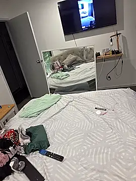 Snapshot of iamthepublickmasterbater chatting on February 8, 2026, 5:33 am iamthepublickmasterbater online show from February 8, 2026, 5:33 am