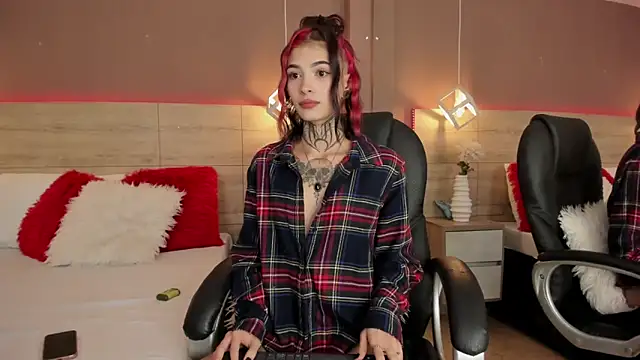 Snapshot of aa_lunit chatting on February 3, 2026, 2:11 pm aa lunit online show from February 3, 2026, 2:11 pm