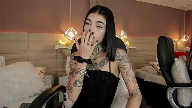 Snapshot of aa_lunit chatting on February 10, 2026, 2:32 pm aa lunit online show from February 10, 2026, 2:32 pm