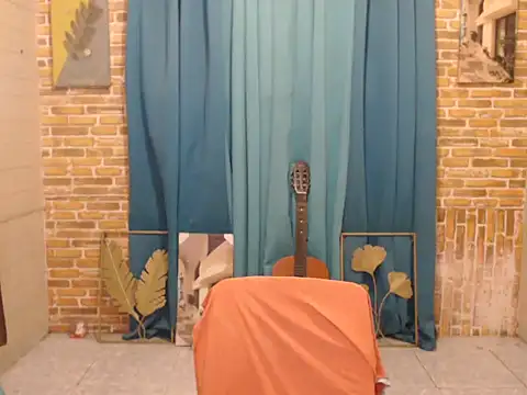 Snapshot of urboy_cass chatting on October 2, 2025, 2:13 pm urboy cass online show from October 2, 2025, 2:13 pm