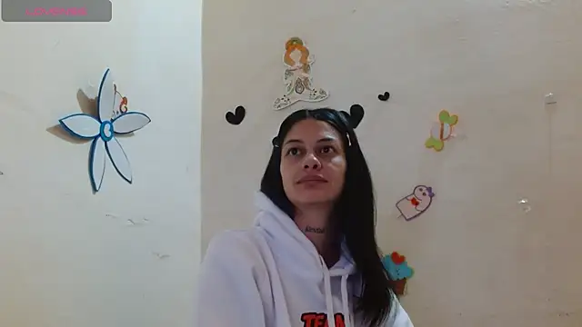 Akasha001 online show from October 21, 2025, 10:49 am